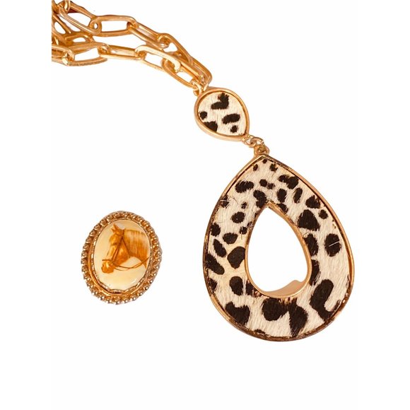 Upcycled Vintage Horse Brooch & Necklace W/ Wire Wrapped Turquoise & Amber Beads - Picture 7 of 14